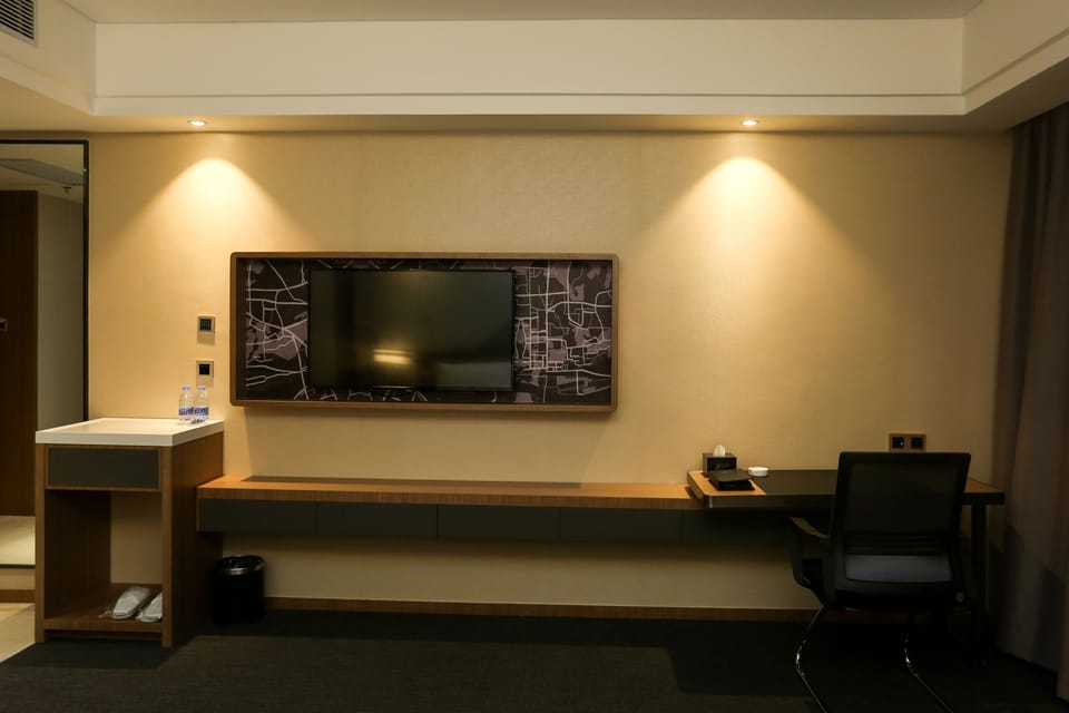 Desk, blackout drapes, iron/ironing board, free WiFi