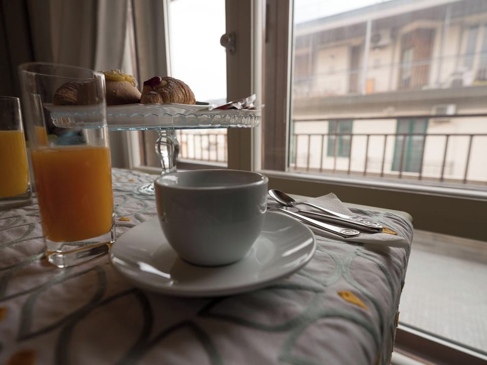 Daily local cuisine breakfast for a fee