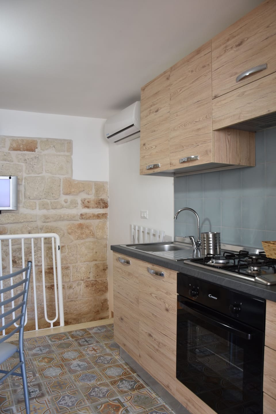 Apartment, 2 Bedrooms, Non Smoking, Sea View | Private kitchen | Mini-fridge, microwave