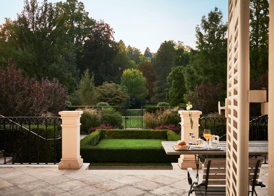 Two Bedroom Royal Garden Suite | Garden view