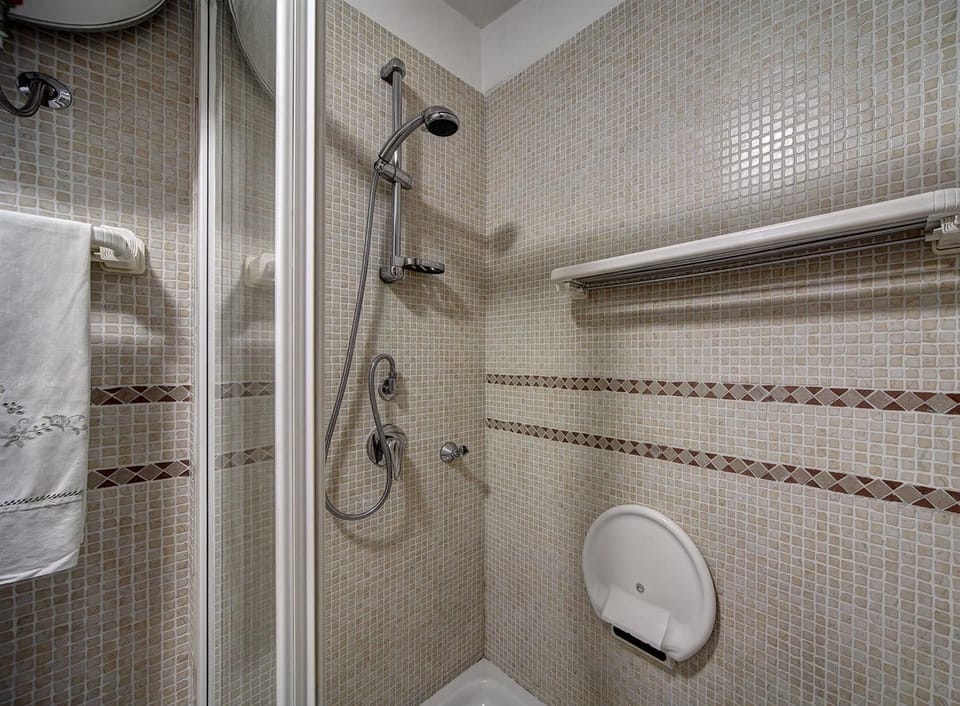 Apartment, 1 Bedroom | Room amenity