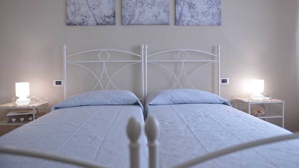 Double or Twin Room | Desk, soundproofing, cribs (surcharge), WiFi (free)