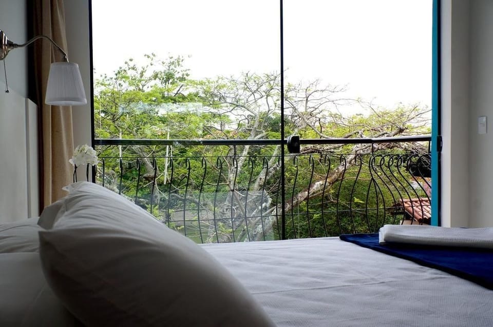 Double Room, Balcony | Desk, blackout drapes, soundproofing, iron/ironing board