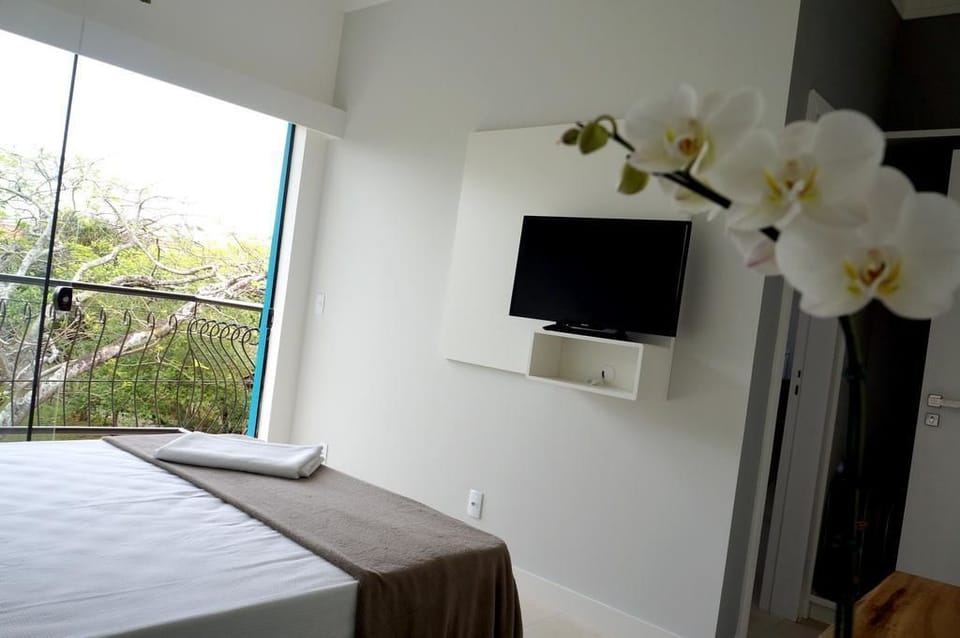Double Room, Balcony | Desk, blackout drapes, soundproofing, iron/ironing board