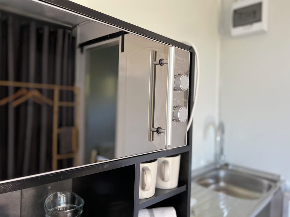 Standard Cabin | 1 bedroom, individually decorated, individually furnished, desk