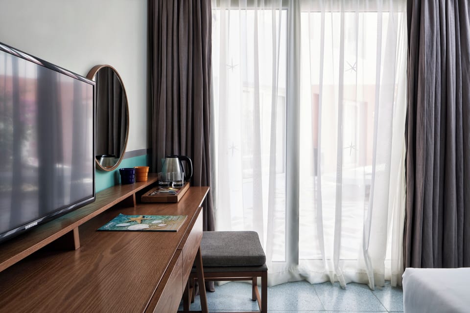 Standard Room | Egyptian cotton sheets, in-room safe, individually decorated