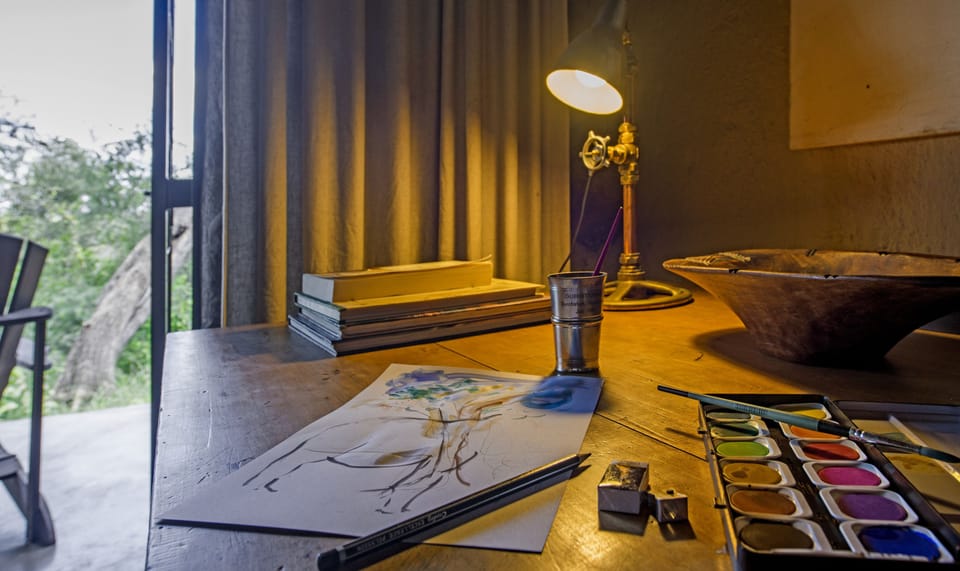 Luxury Private Bungalow with 2 Game Drives | Egyptian cotton sheets, down comforters, in-room safe, desk
