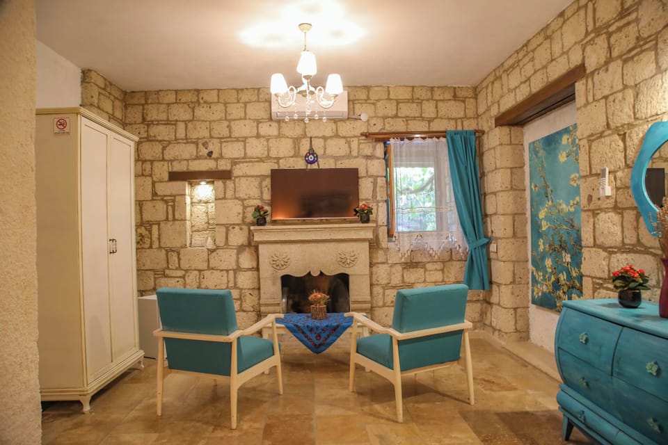 Deluxe Room, 1 Double Bed | Bed sheets
