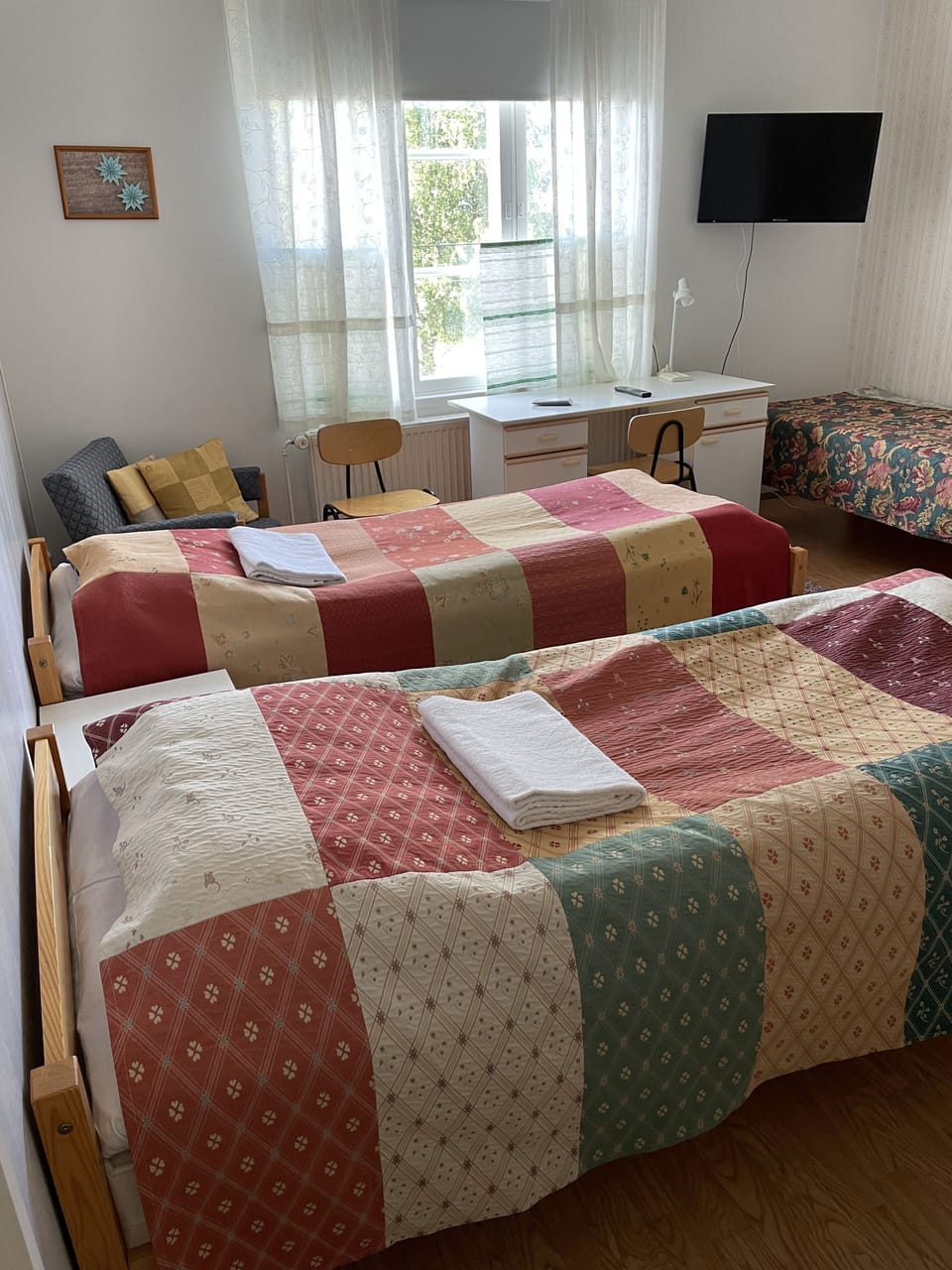 Standard Triple Room | Desk, laptop workspace, blackout drapes, iron/ironing board