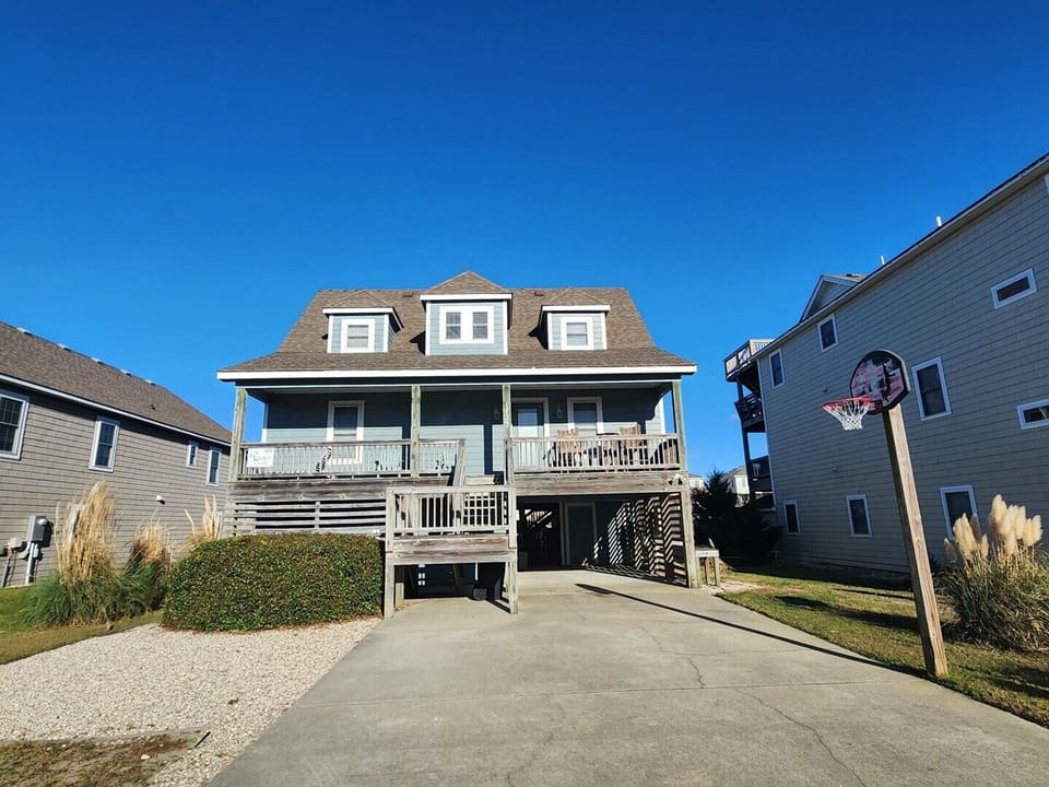 Exterior Front View 2