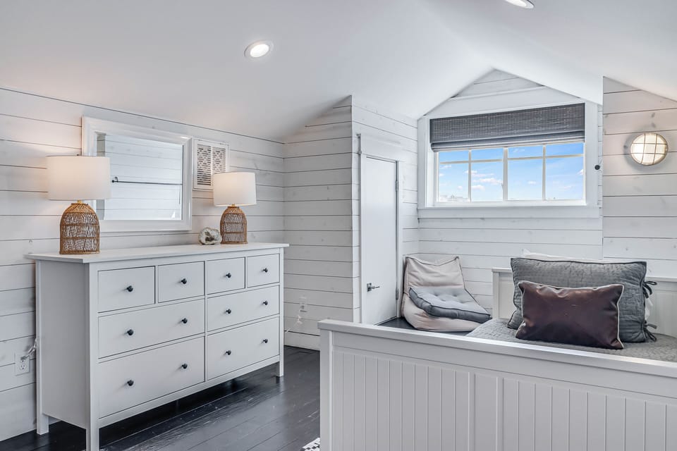 Loft, 3rd Floor