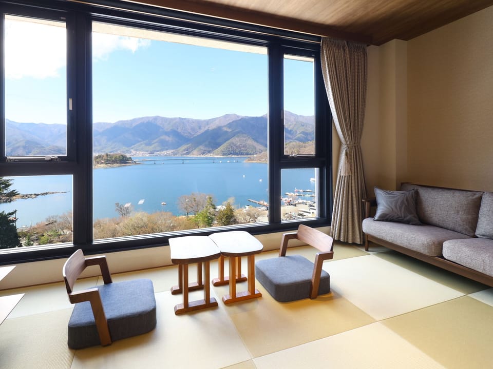 Western Room with Tatami area Aged 13 and above only (with Lounge access), Non Smoking | Lake view