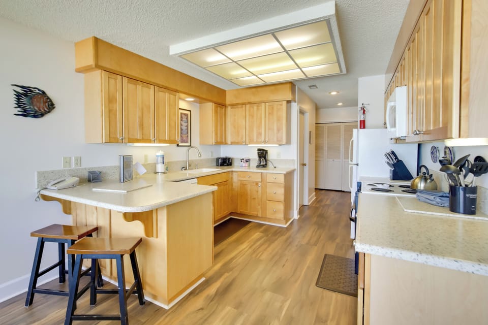 Kitchen | Main Level | Toaster | Dishwasher | Coffee Maker