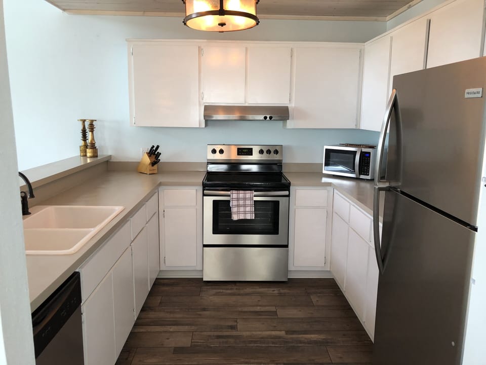 Chefs kitchen, fully renovated.