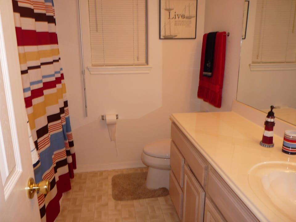 Guest Bathroom