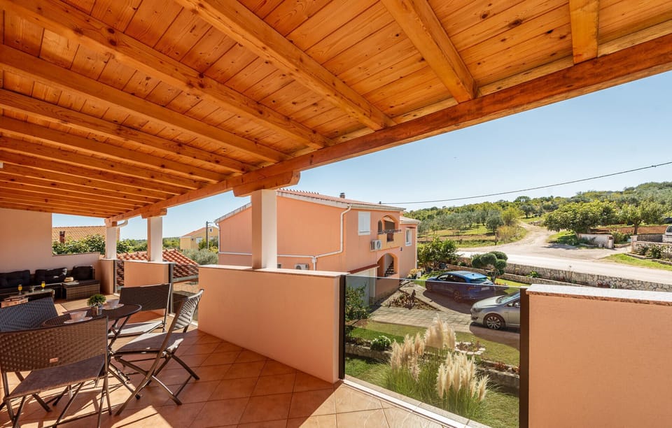 balcony-terrace