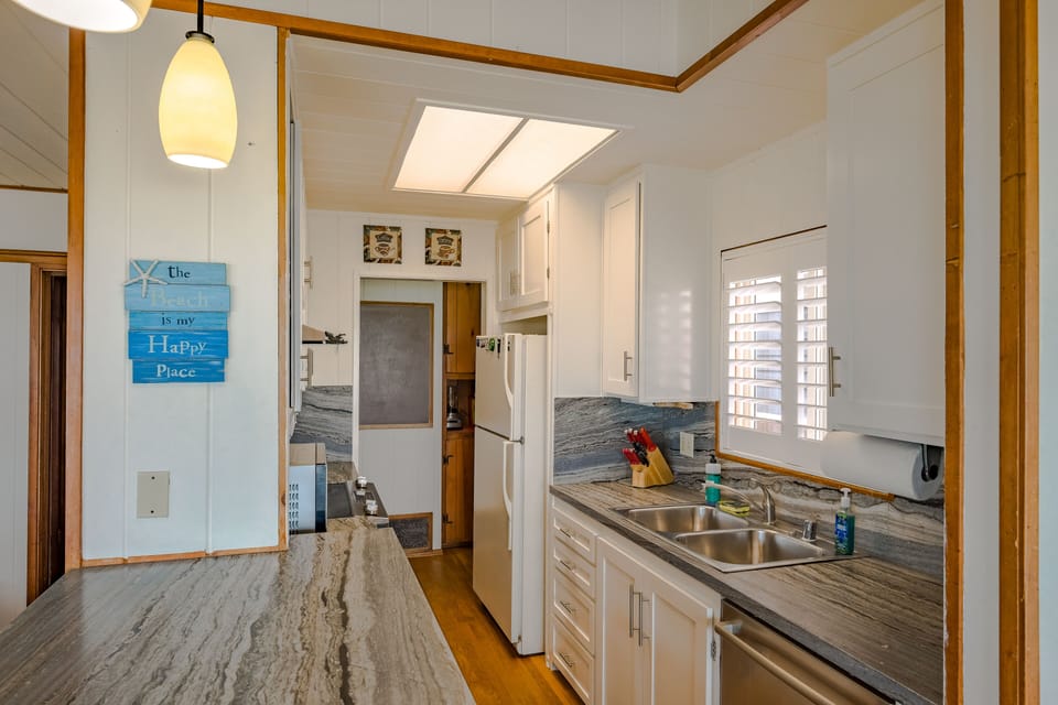 Beautiful new granite countertops!