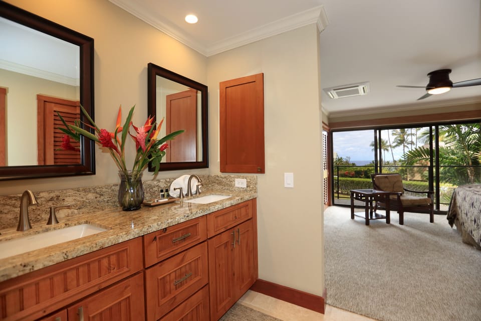 Upscale master bath - more ocean views