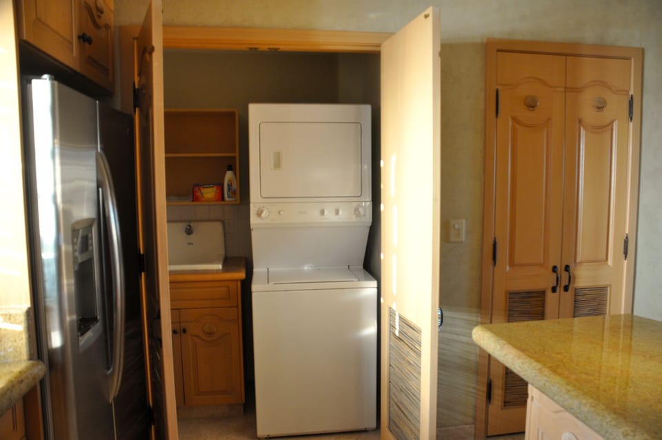 Washer & Dryer