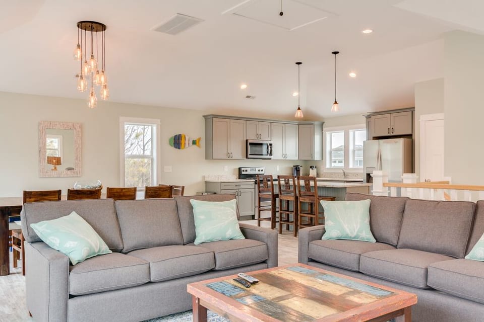 M848: Good To Be Back | Top Level Living