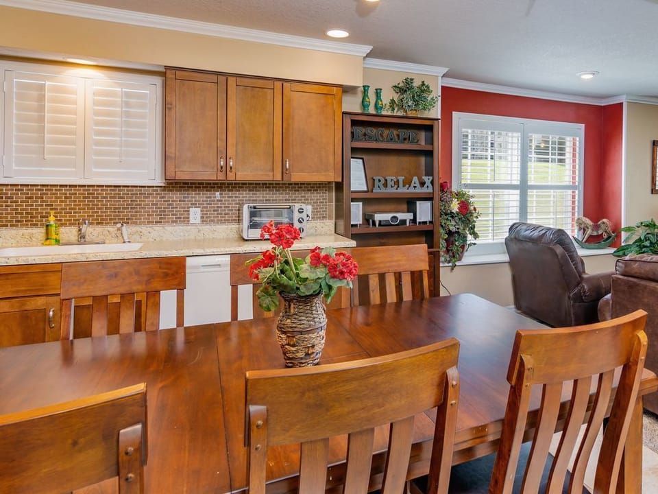 Dining and Kitchen