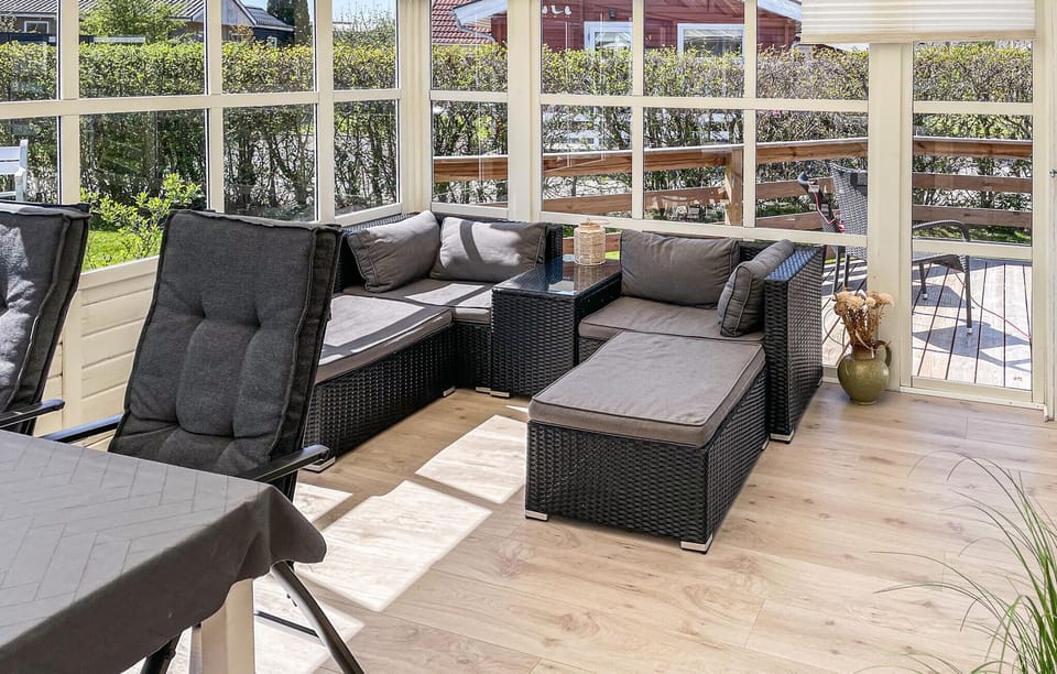 balcony-terrace