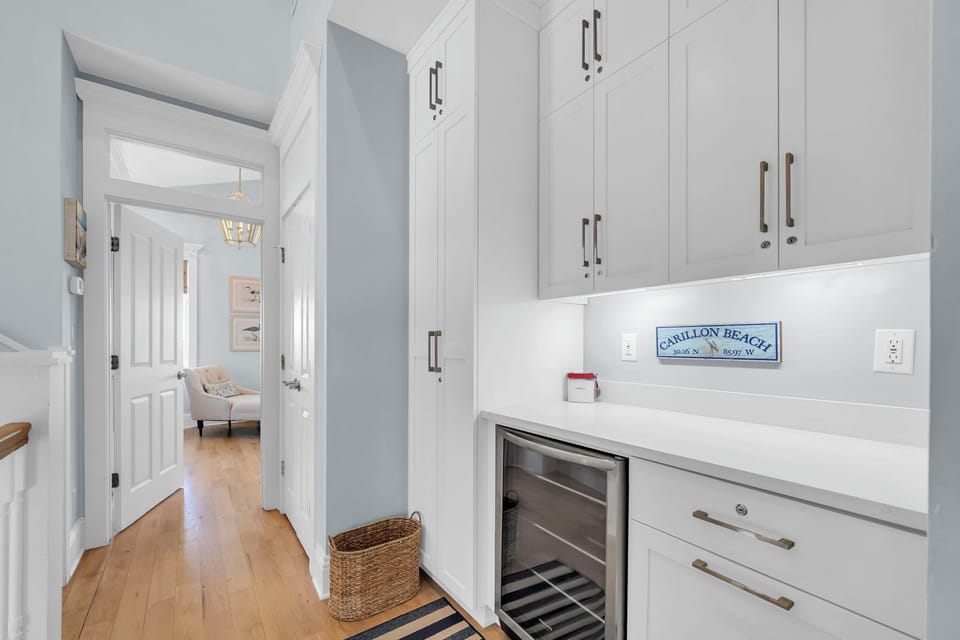 2nd Floor Hallway Wet Bar