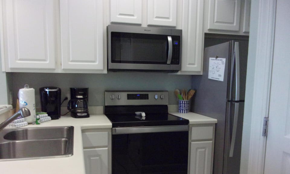 Keurig coffee maker and a regular 12 cup coffee pot in the Kitchen. 