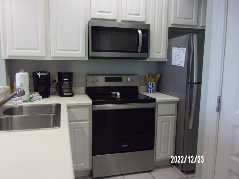 Keurig coffee maker and a regular 12 cup coffee pot in the Kitchen. 