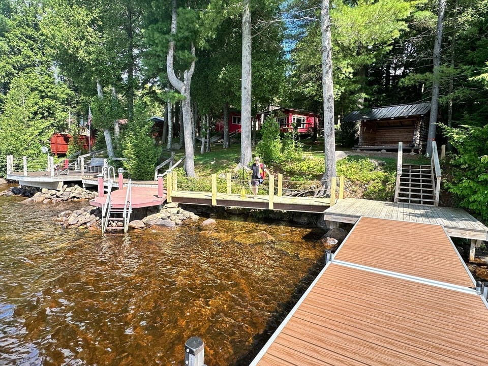80' of docks & decking 