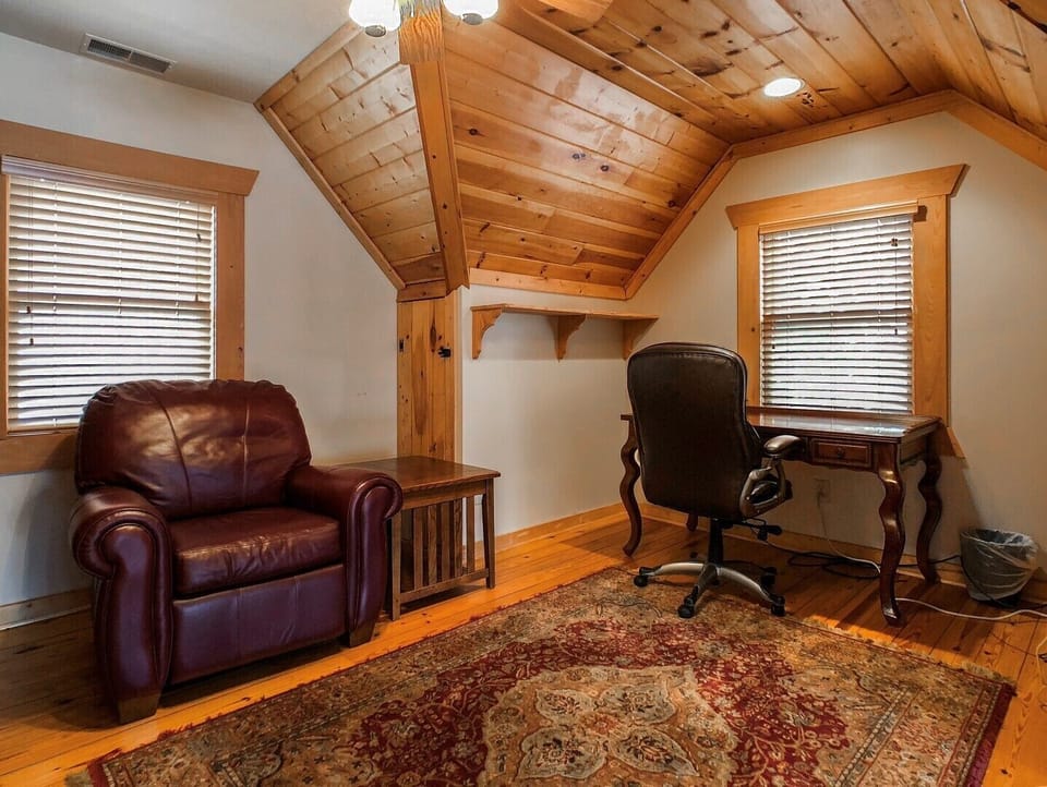 Upper level work area