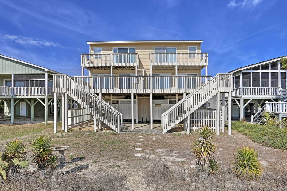 Home Exterior | Scenic Views | Property on 2nd Floor