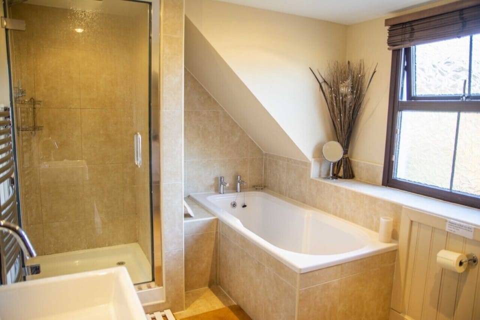 Upstairs bathroom.