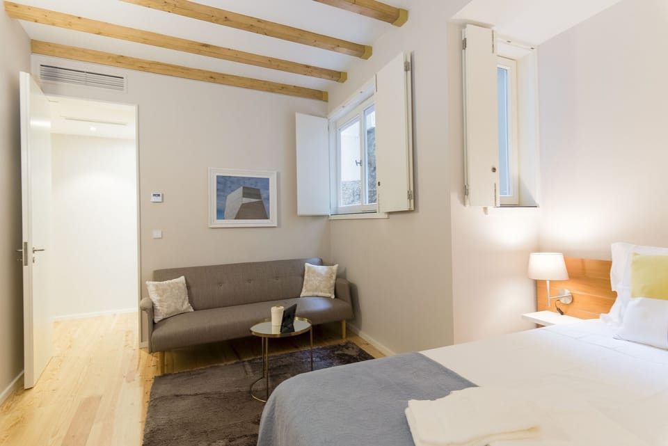 Bedroom with seating area