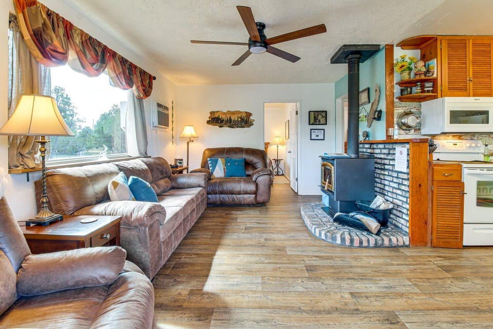 Living room &fireplace