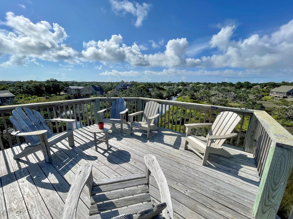 Lookout Deck