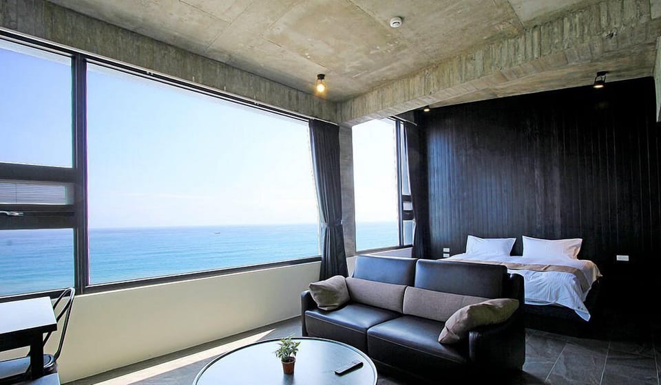 Panoramic Double Room, Ocean View | Blackout drapes, free WiFi, bed sheets