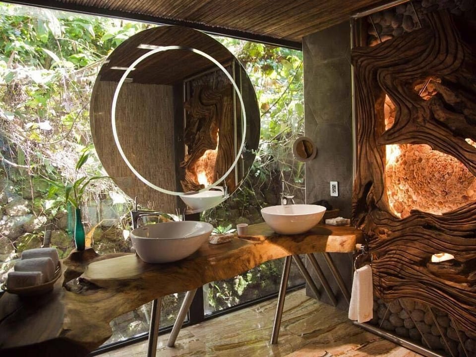 Honeymoon Grand Pool Villa | Bathroom | Free toiletries, hair dryer, slippers, towels