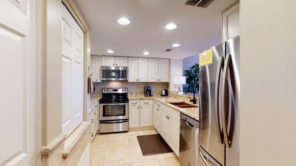 Updated Kitchen with Stainless Steel Appliances