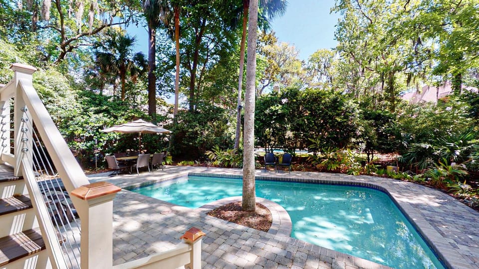 Private Pool
