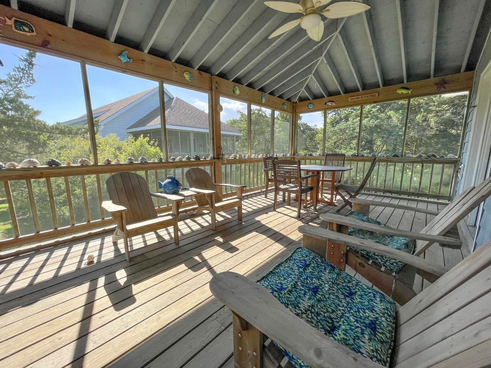 Screened Porch