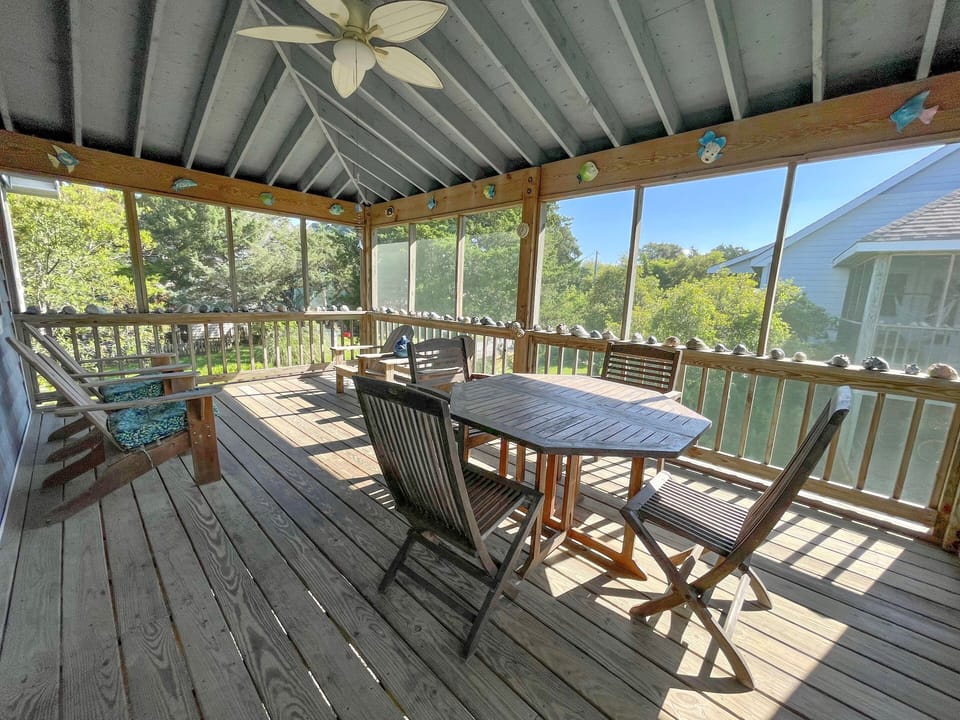 Screened Porch