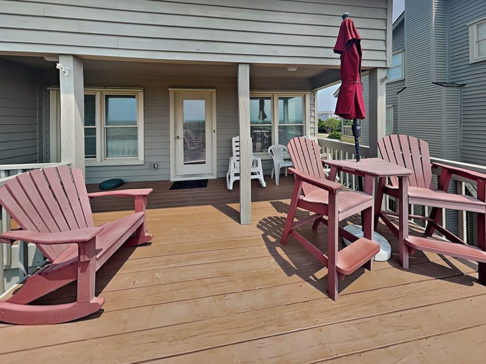 Back Patio - Beach Views