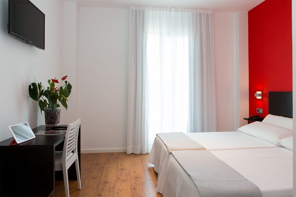 Twin Room | Premium bedding, desk, blackout drapes, soundproofing