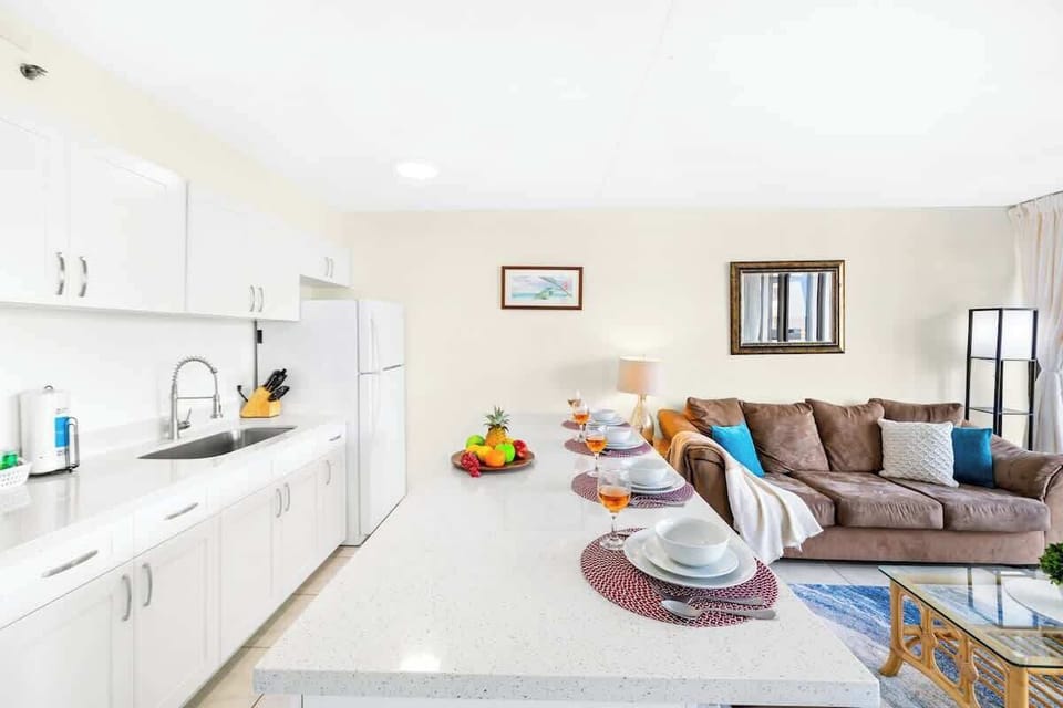 Dining area countertop with 4 bar stools!
