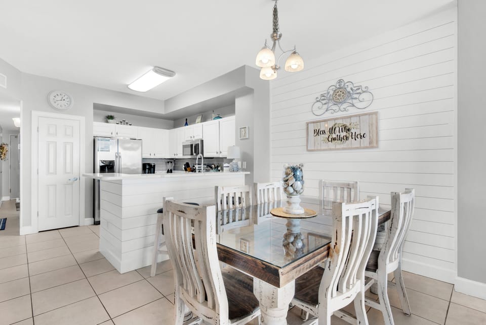 Dining to kitchen view