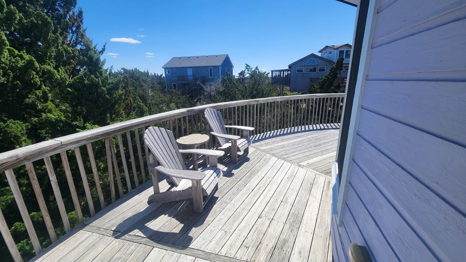 Rear Deck, Second Floor