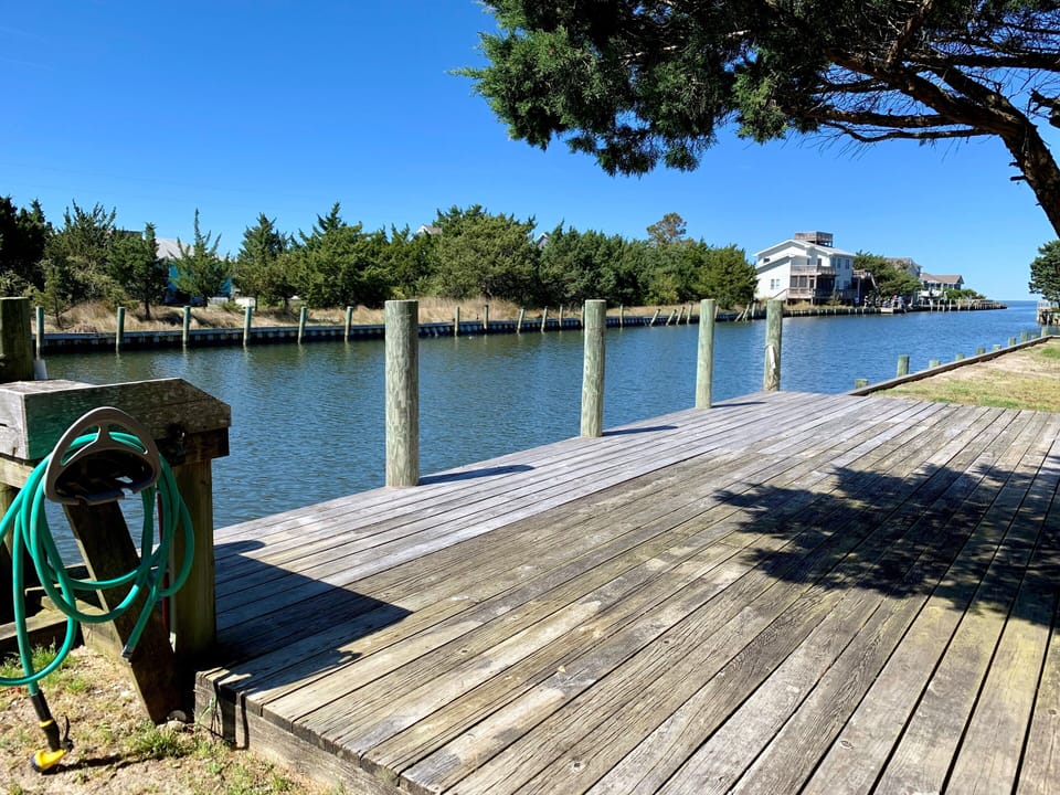Dock