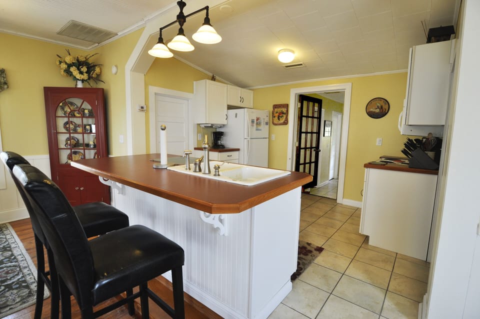Breakfast Bar