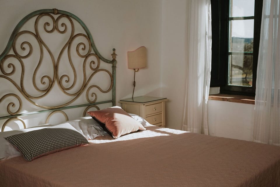 agriturismo-la-papessa-chianti-san-donato-farmhouse-rododendro-bedroom